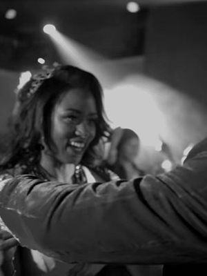 Partial Curl Ups Exercise